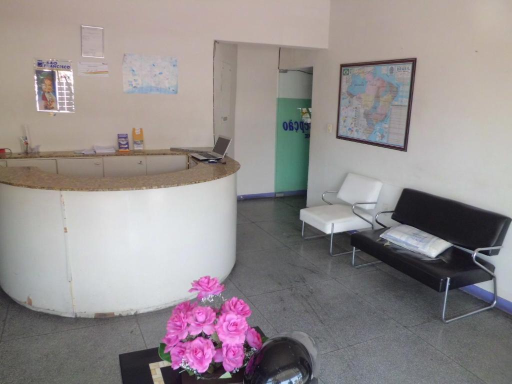 Masuka Center Hotel Петролина Екстериор снимка