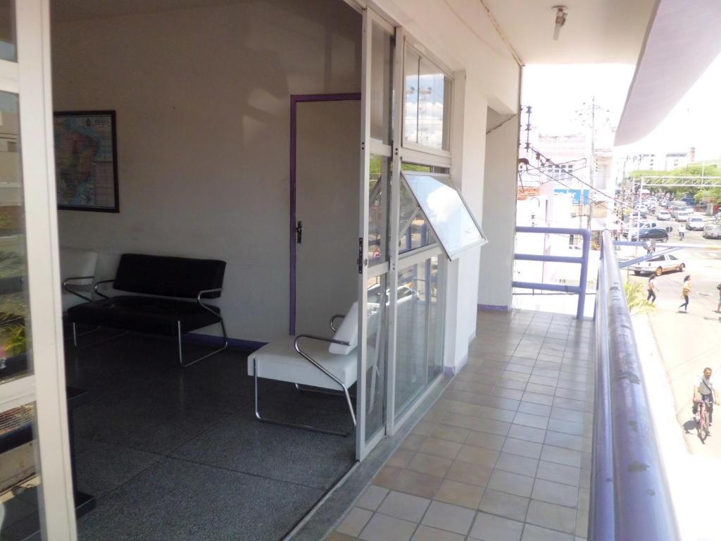 Masuka Center Hotel Петролина Екстериор снимка